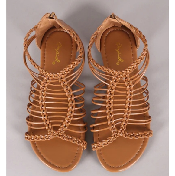 New Qupid Tan Sandal, women's size 9 - Picture 2 of 4